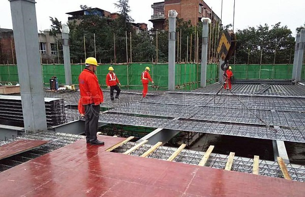 了解鋼筋桁架樓承板安裝要求，問題即可對照解決